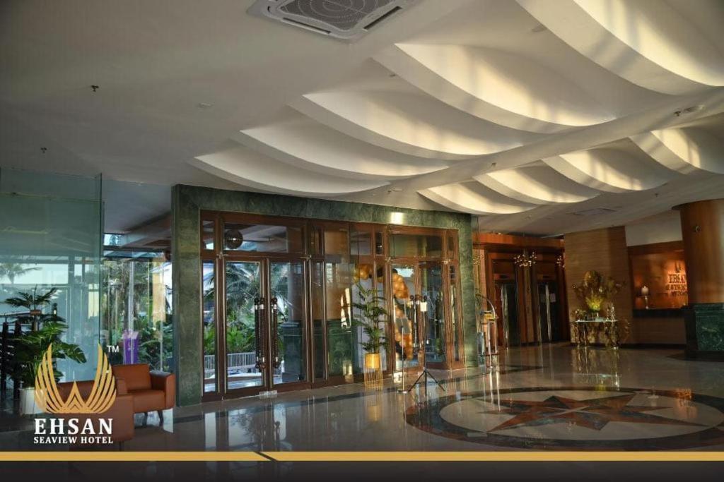 Ehsan Seaview Hotel ポートディクソン エクステリア 写真